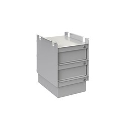 Drawer, Three Stacked, 6