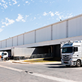 Dafiti-Brazil-warehouse-loading-bay-docks-trucks-thumb